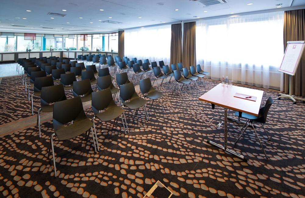 Leonardo Hotel Heidelberg City Center Екстериор снимка