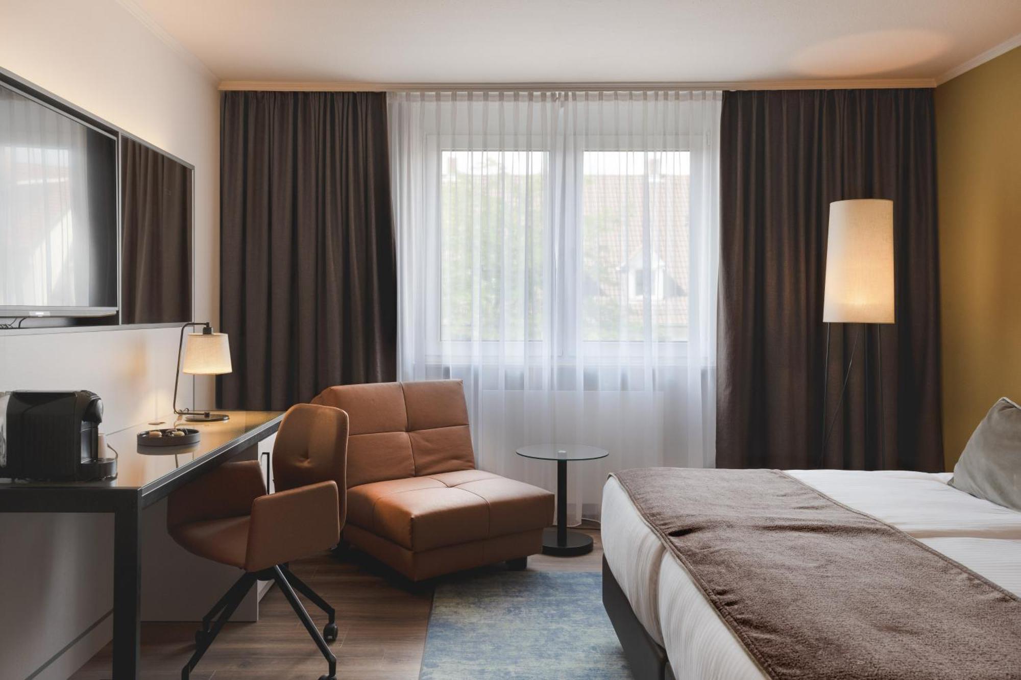 Leonardo Hotel Heidelberg City Center Екстериор снимка