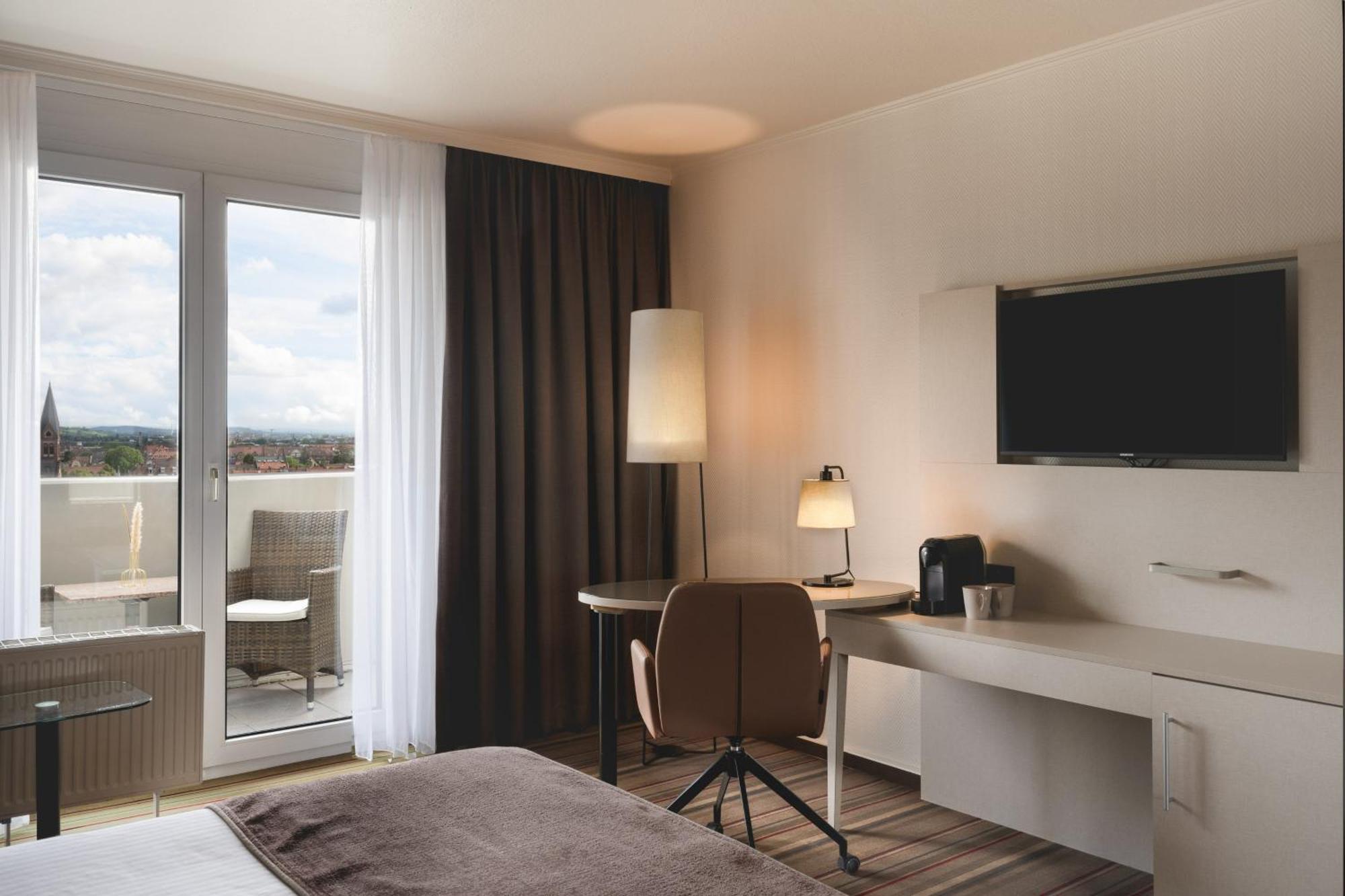 Leonardo Hotel Heidelberg City Center Екстериор снимка